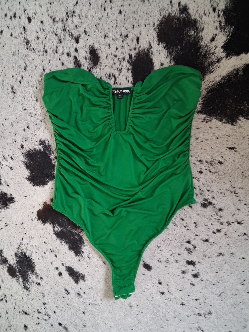 Fashion Nova Emerald Kelly Green Lost Love Strapless Ruched Bustier Bodysuit Top